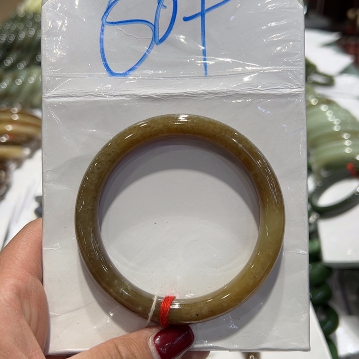 和田玉（糖玉）手镯未镶嵌