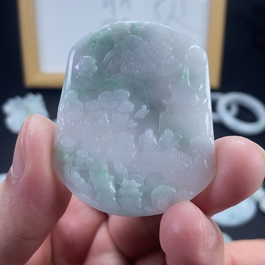 翡翠未镶嵌颈饰翡翠