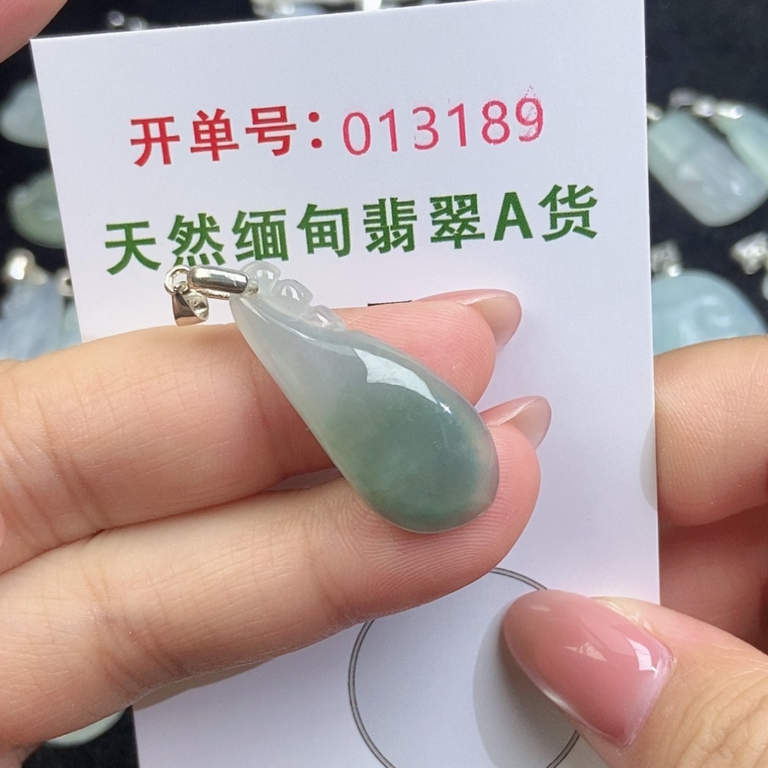 翡翠未镶嵌颈饰天然