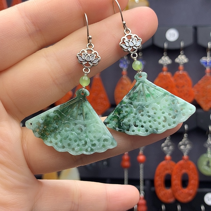 翡翠耳饰银S925镶嵌5555