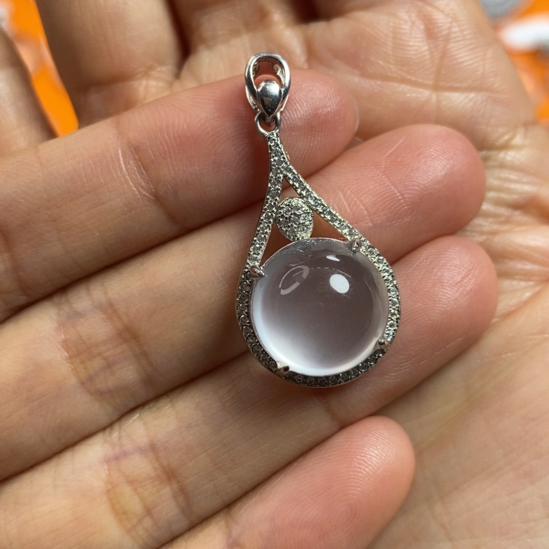 石英质玉颈饰银S925镶嵌