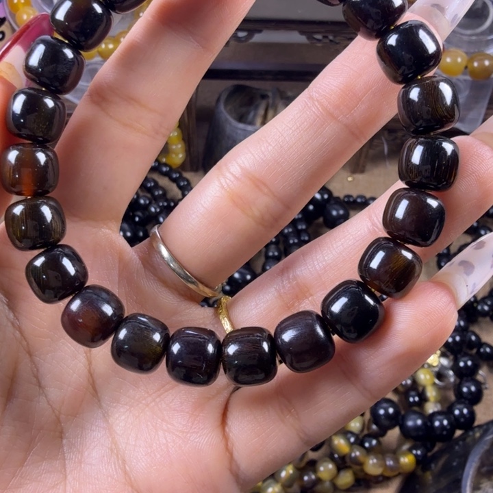 妮***可木质非金属黑金1.0手串