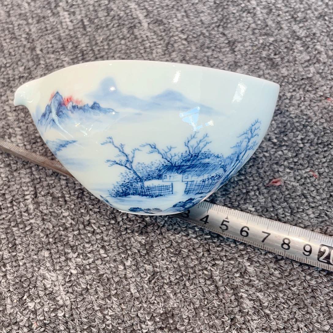 圆圆的圆圈是一个圆圈的形状和形状