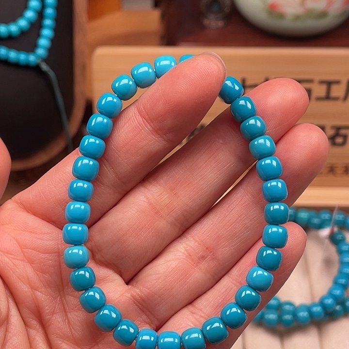 绿松石未镶嵌珠宝奇石6