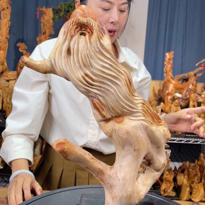 柏木（崖柏）随型摆件