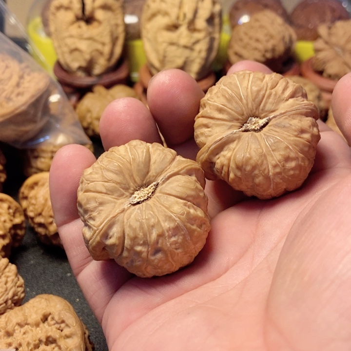 文玩核桃吊坠愉*南瓜