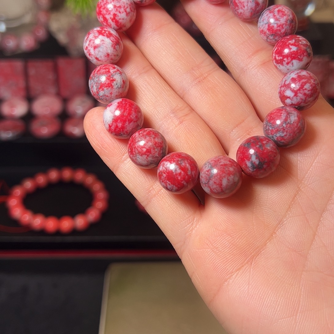 师***者天然辰砂原石手串