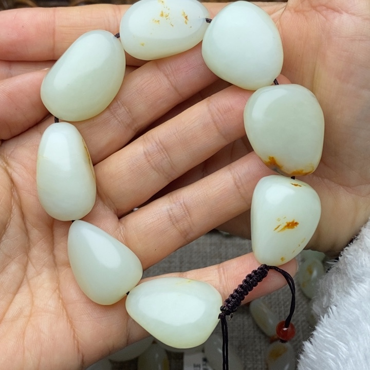 黄***经和田玉未镶嵌手链