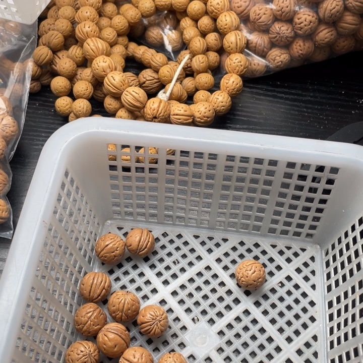 张***丝核桃私人定制不退不换50