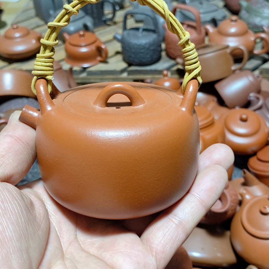 紫砂茶壶欢迎各位朋友加入