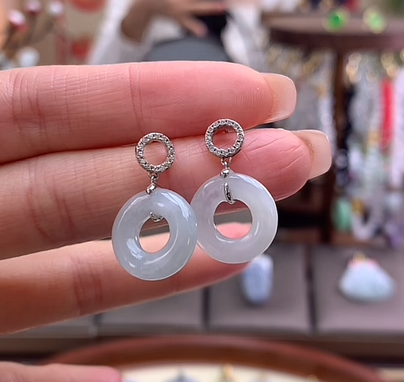 天然a货翡翠吊坠