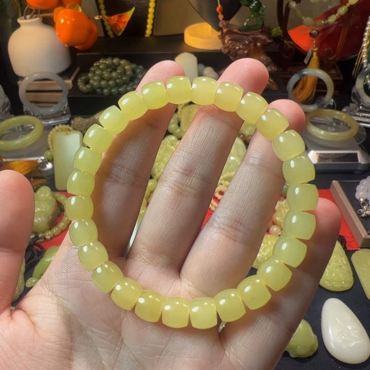 和田玉（黄玉）颈饰未镶嵌