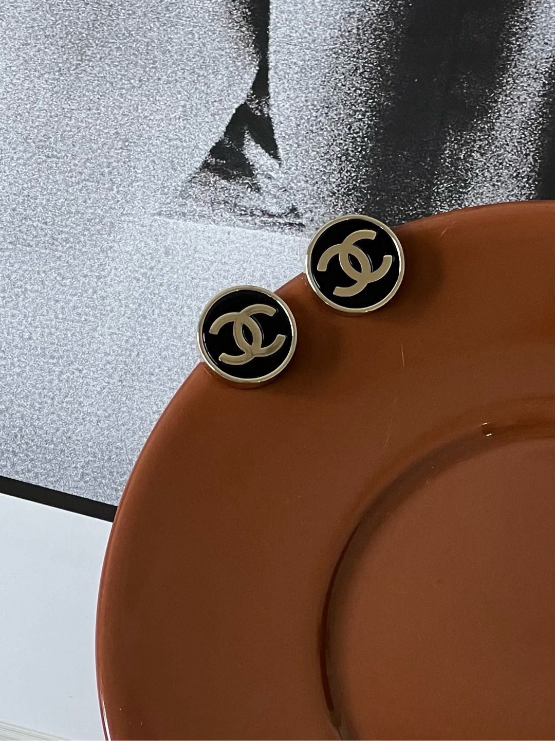 95新 Chanel/香奈儿 2405 路黑金23c双c纽扣耳钉