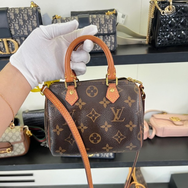 95新 LouisVuitton/路易威登 speed nano/枕头包/L568