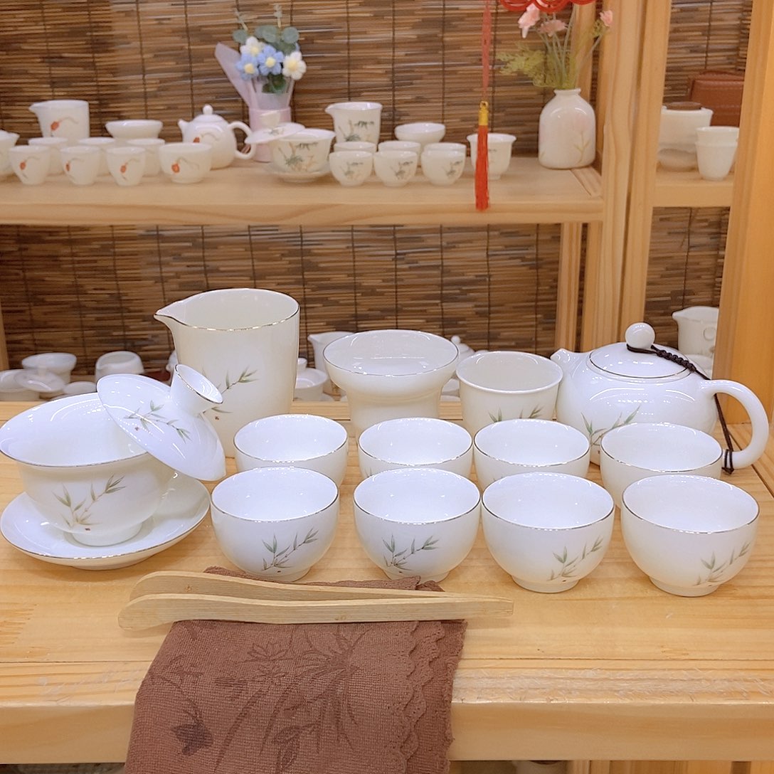羊脂玉瓷茶具套装