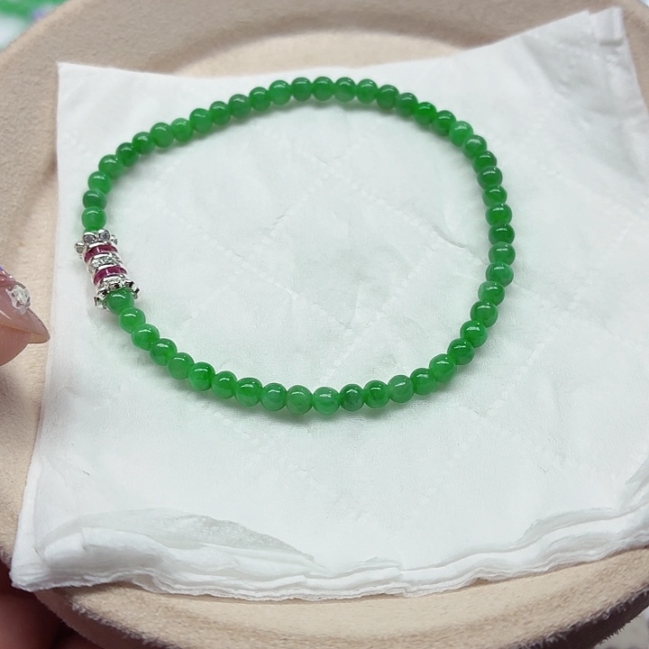 Q***n翡翠未镶嵌手链天然缅甸翡翠A货卡3.5