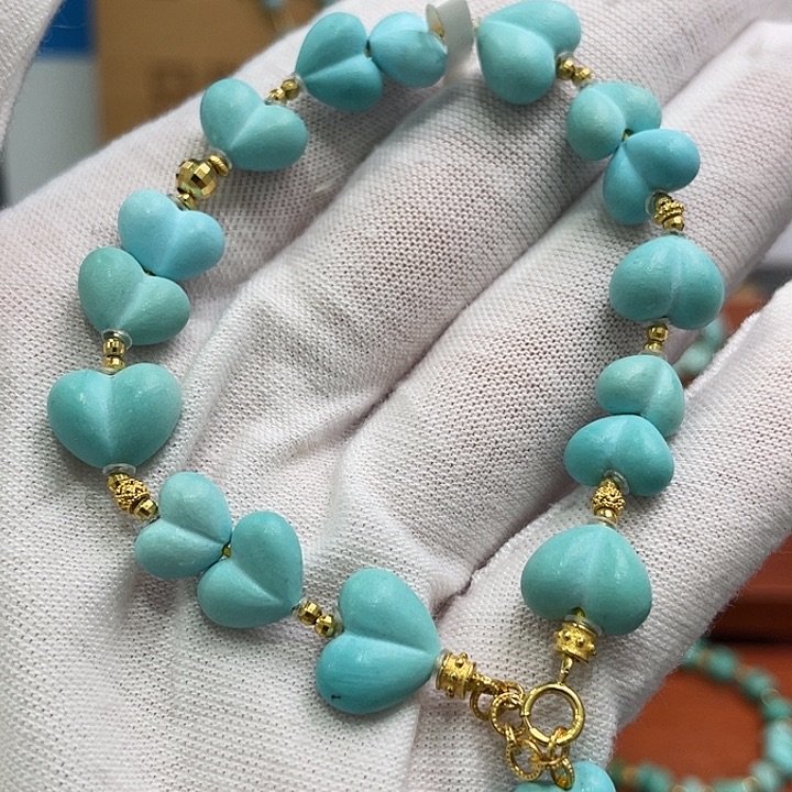 绿松石18K金镶嵌珠宝奇石