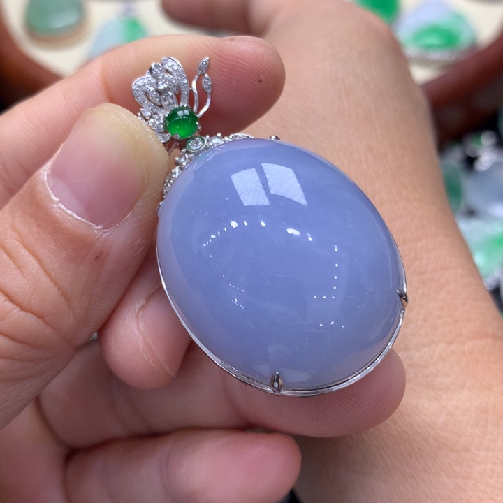 翡翠吊坠(不含链)18K金镶嵌