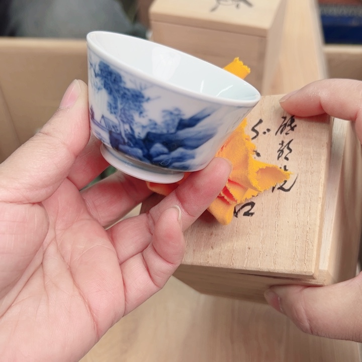 摆件H****0一个瓷器默认微瑕