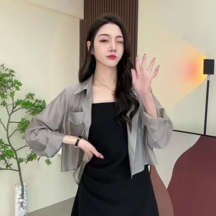 法式辣妹网红炸街休闲女夏长袖防晒衬衫薄款防晒衣女外穿短款衬衫