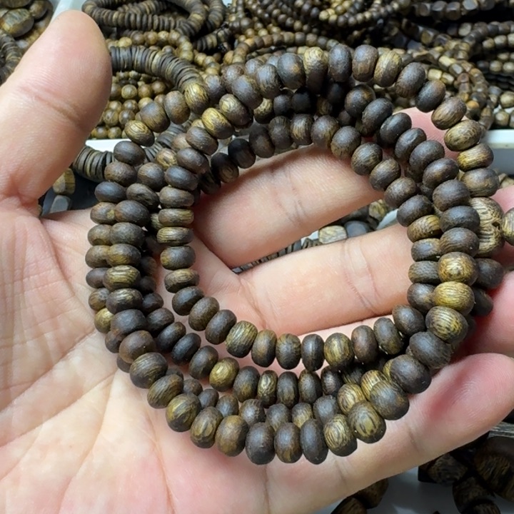 沉香手串亮**ˢ乌身手串17克加