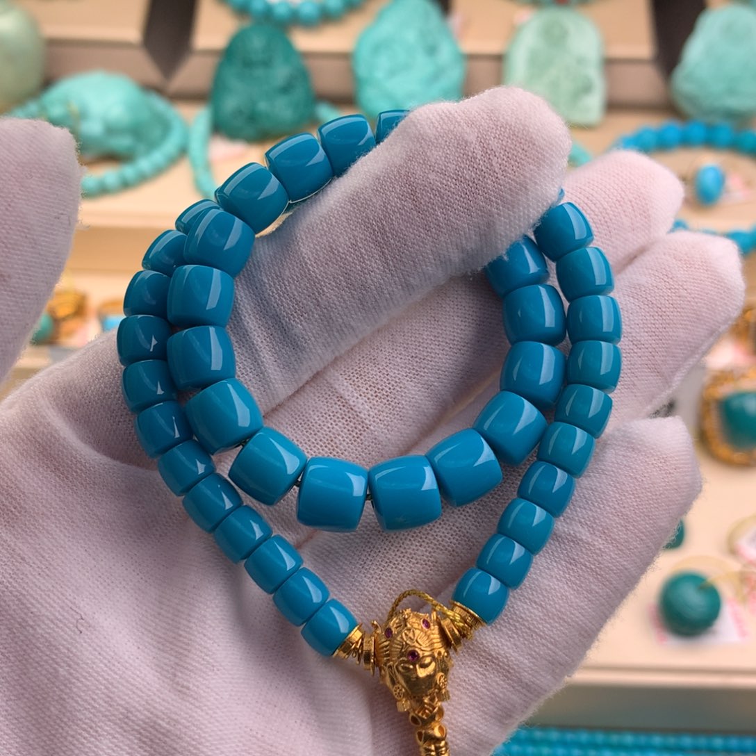 绿松石珠宝奇石18K金镶嵌