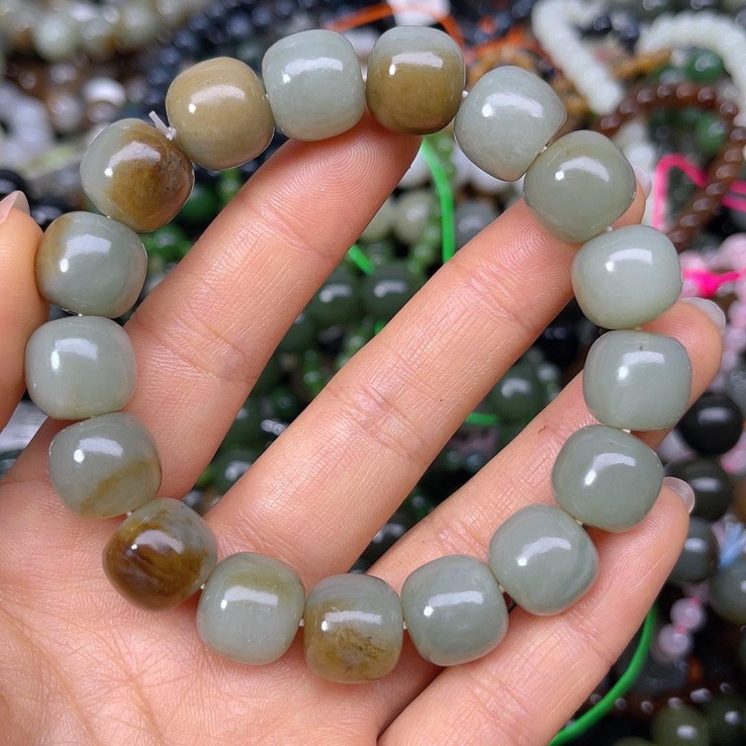 和田玉未镶嵌手链