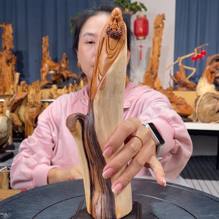 柏木（崖柏）随型摆件