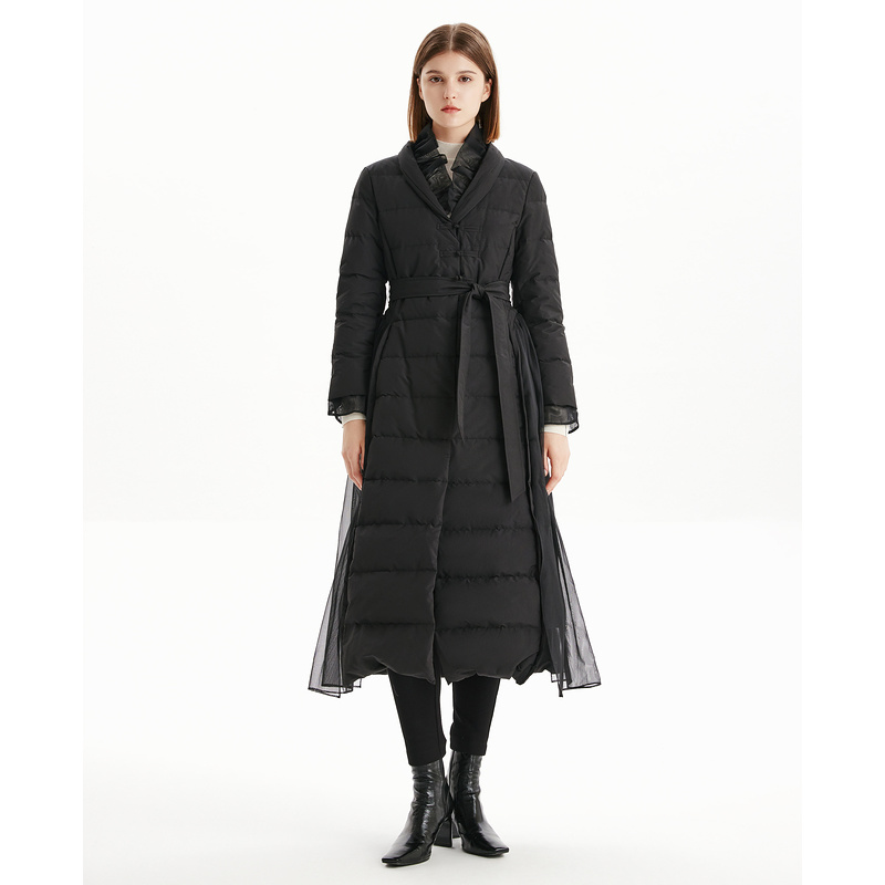 【九月】莱芙艾迪儿羽绒服3E4Y68154