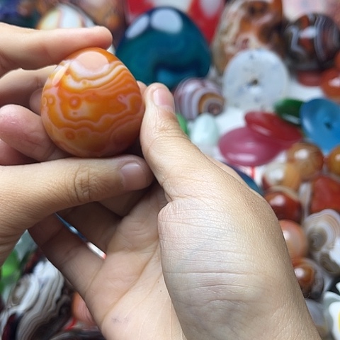 玛瑙/玉髓颈饰未镶嵌