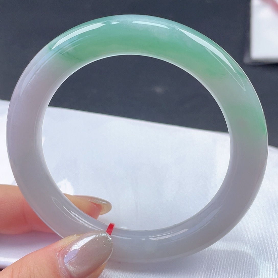 翡翠未镶嵌手镯59圆条