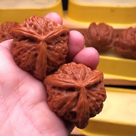 文玩核桃吊坠一*核桃