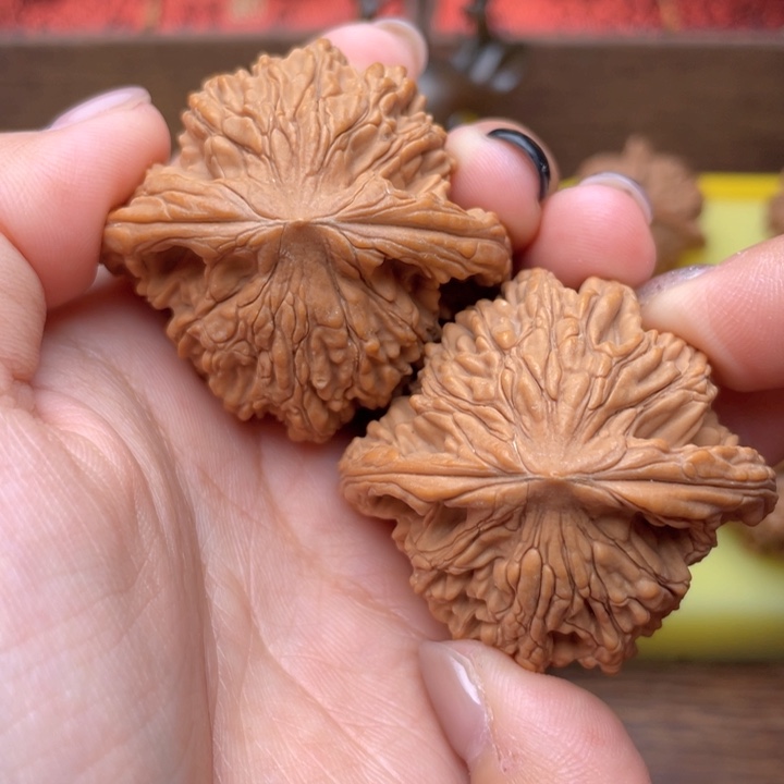 桃核吊坠44全虎头 414