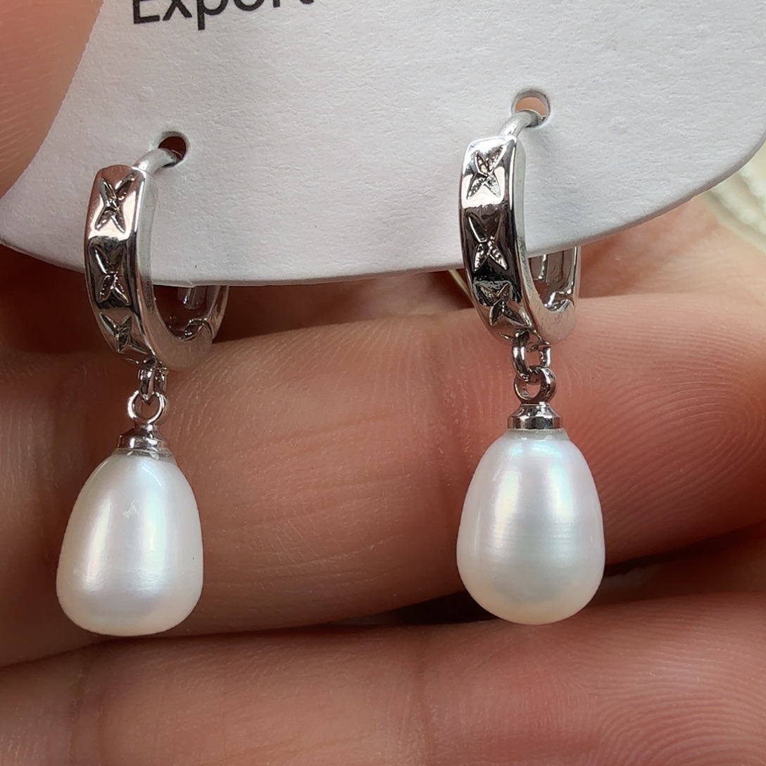 淡水珍珠耳饰未镶嵌