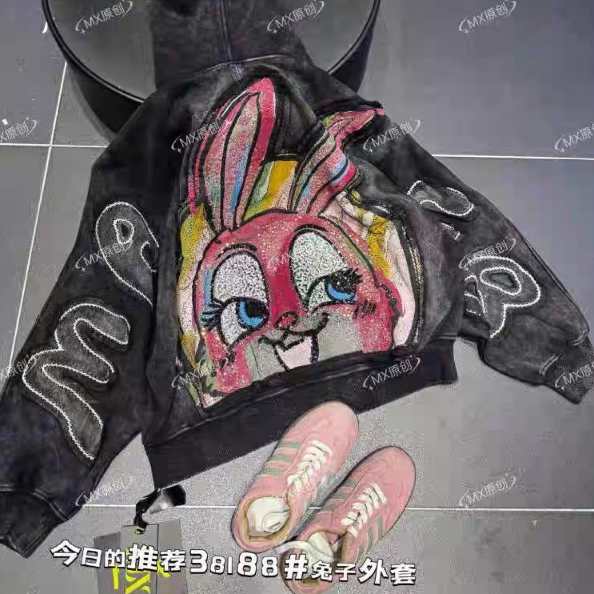 2025秋季重工刺绣兔子宽松大版休闲连帽拉链开衫卫衣外套MX38188