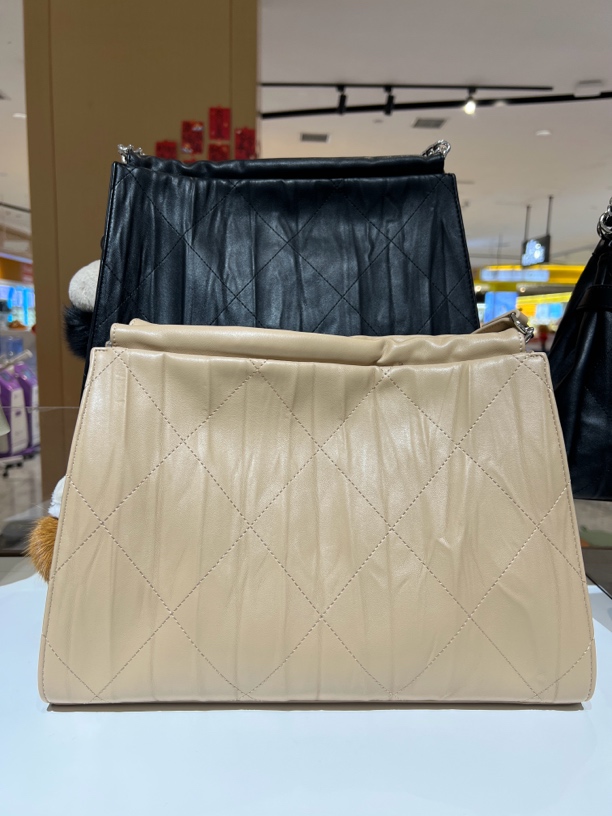 大容量通勤包时尚简约女包纯色腋下包斜挎包