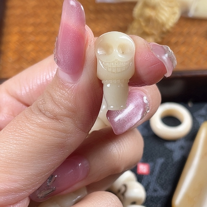 鹿骨手串/手链驼骨驼骨137，1.2
