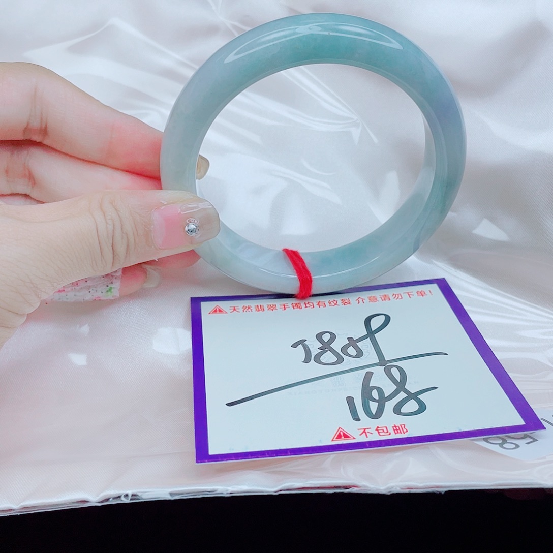 翡翠未镶嵌手镯翡翠