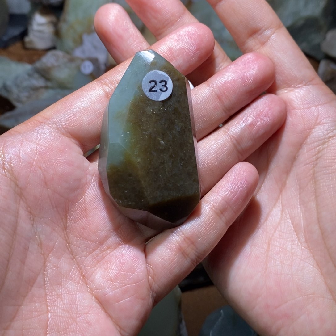 未镶嵌和田玉珠宝半成品宁**远