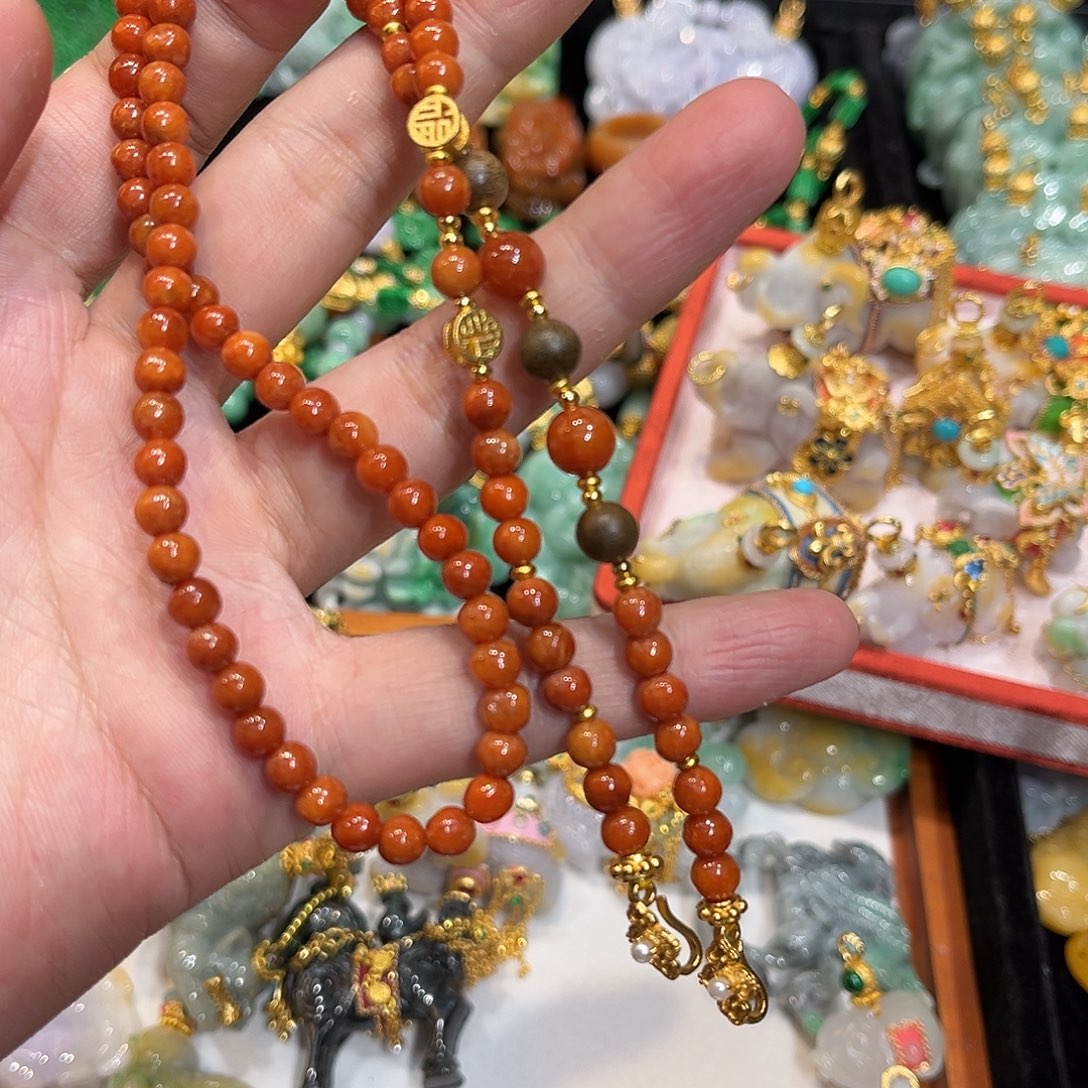 佳***儿翡翠合金吊坠(赠链)买断不退