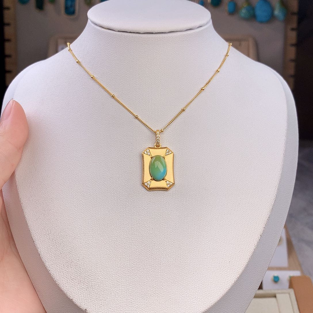 未镶嵌绿松石耳饰