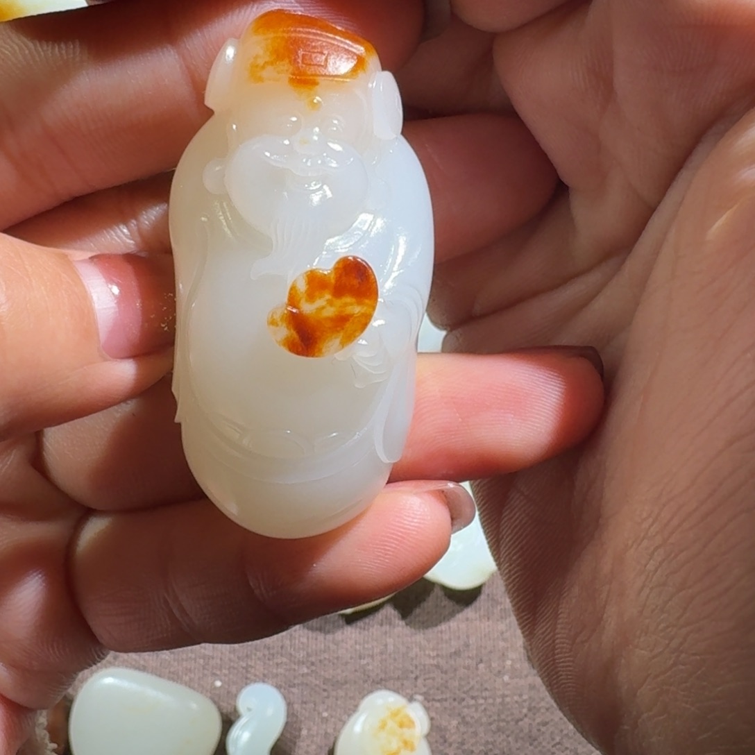 和田玉挂件未镶嵌升*