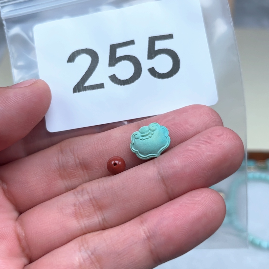 南红玛瑙未镶嵌珠宝奇石