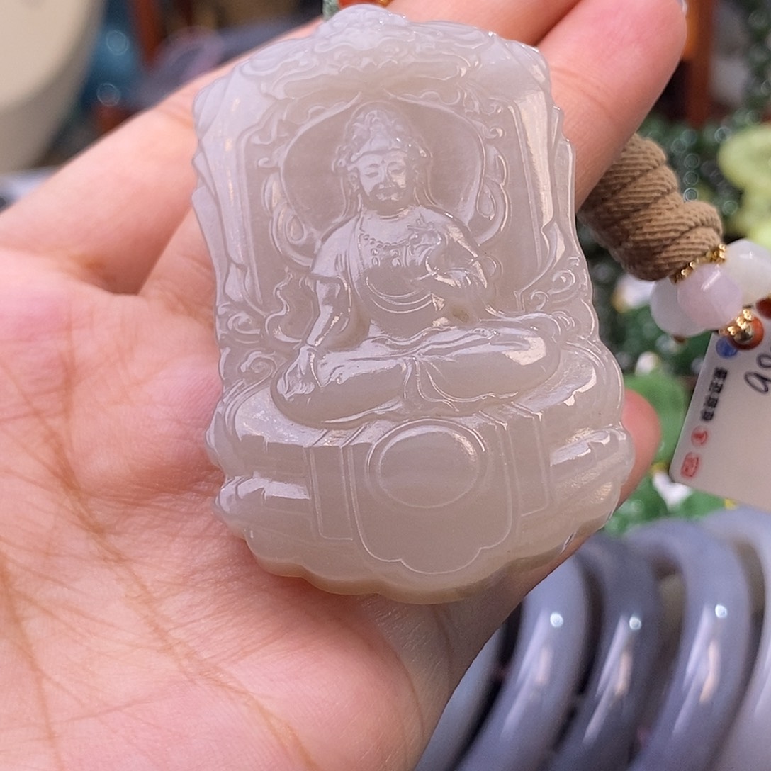 和田玉清货价藕粉观音未镶嵌