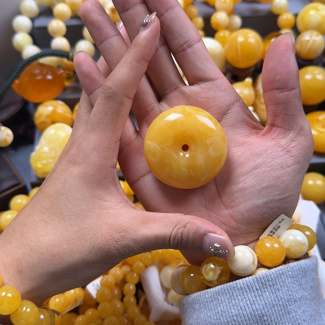 琥珀珠宝奇石未镶嵌平安扣