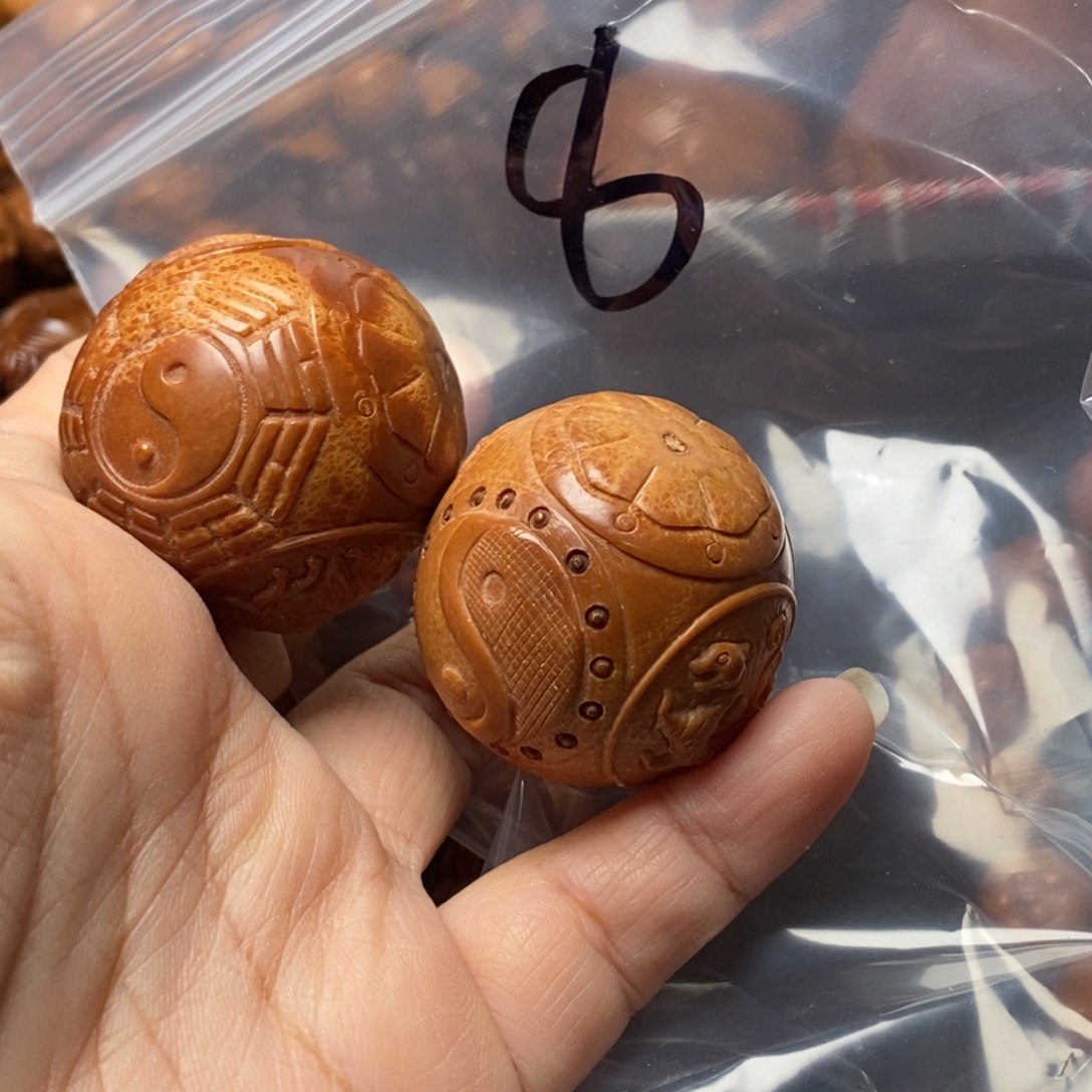 吊坠猴头核桃橄榄