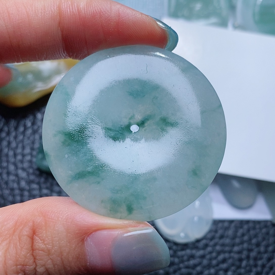 定制翡翠未镶嵌毛货付款后确认抛光