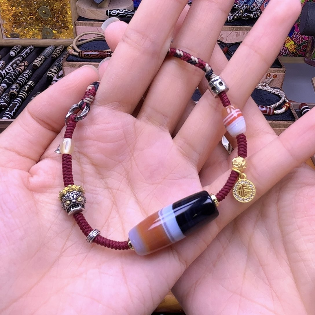 玛瑙/玉髓未镶嵌颈饰