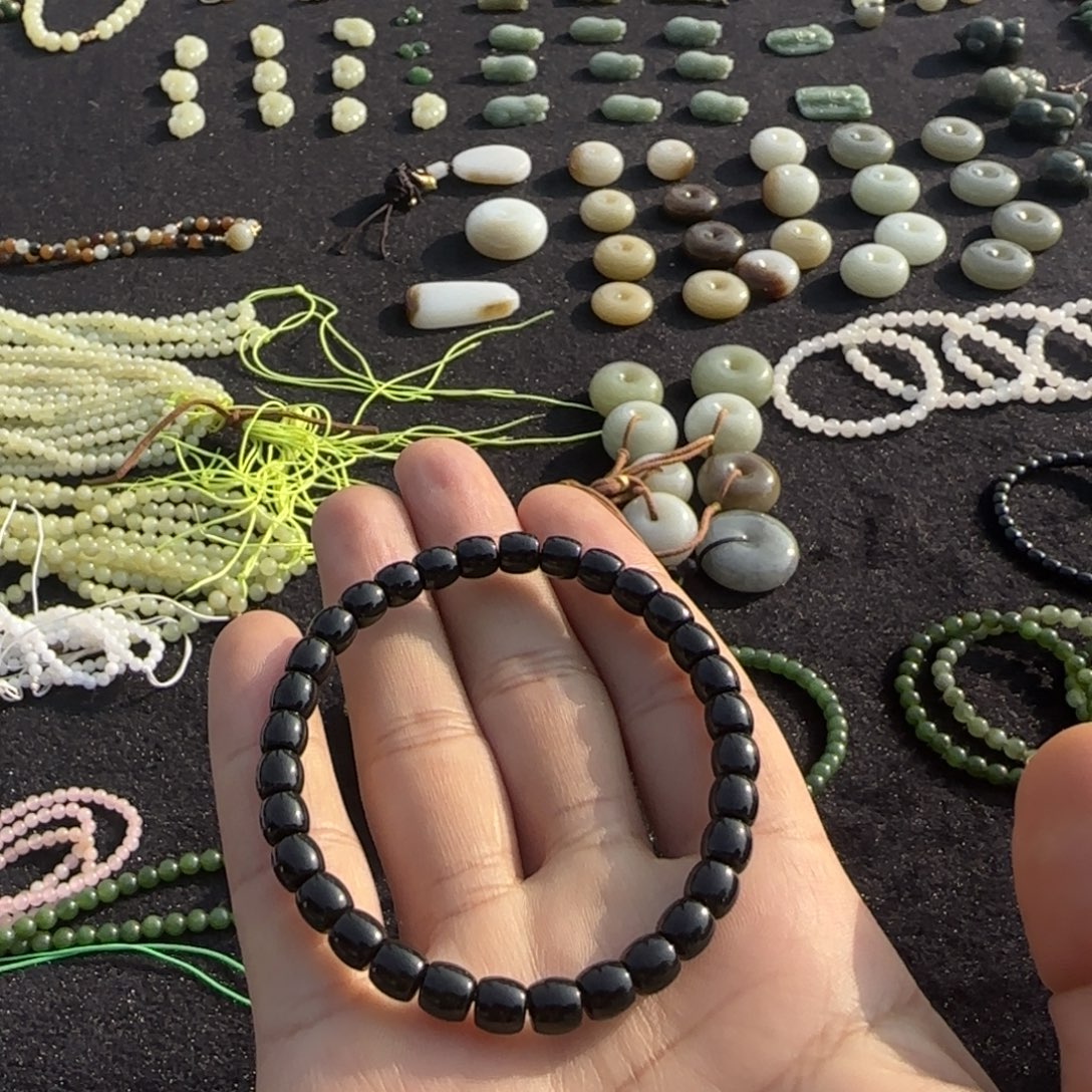 和田玉未镶嵌手链