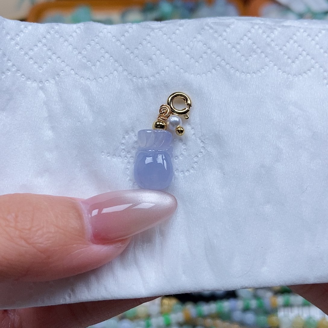 未镶嵌挂件翡翠闪